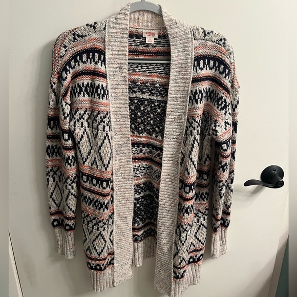 Mossimo Patterned Cardigan - Picture 2 of 7